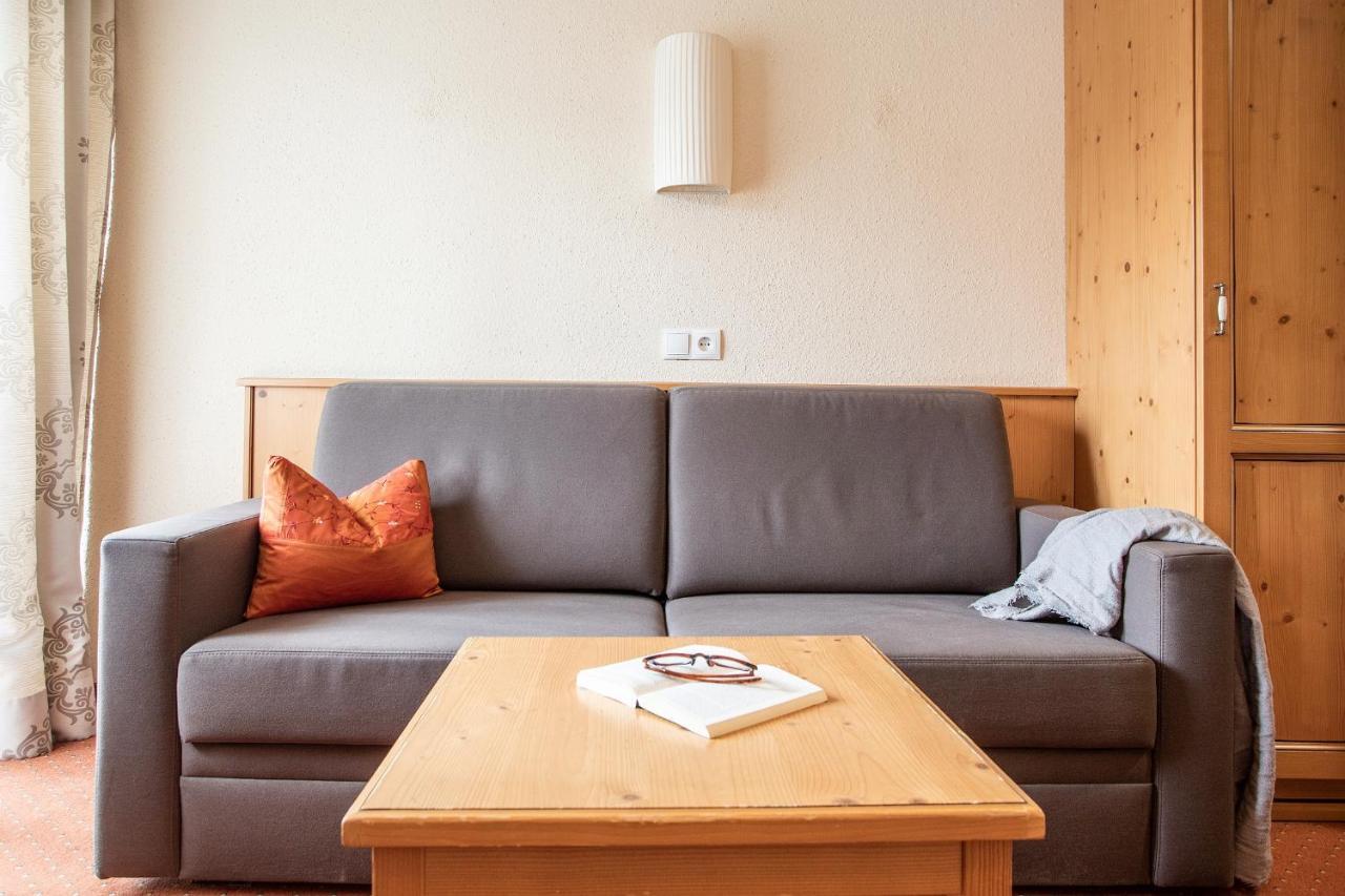 Hotel Zum Hirschen Imst Εξωτερικό φωτογραφία